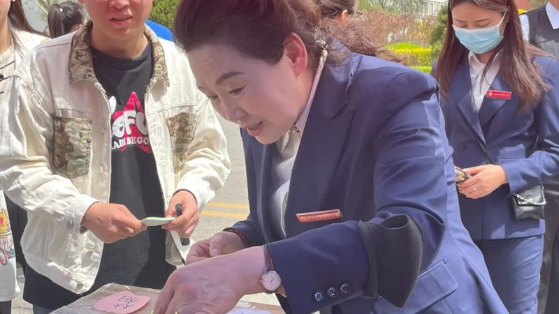 VI设计代理加盟：揭秘品牌加盟背后的逻辑与选择要点