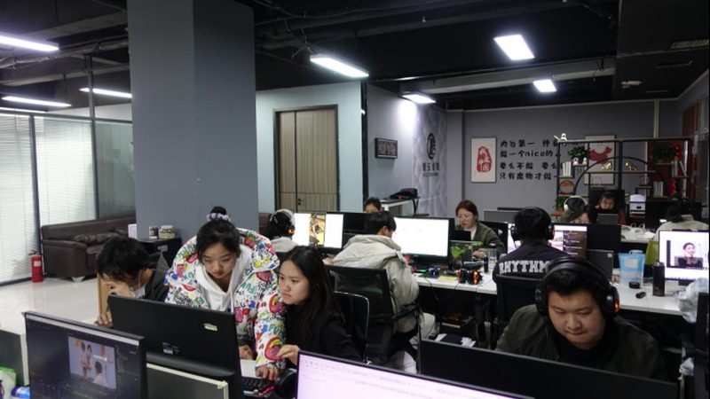 企业宣传片制作：收费标准背后的考量因素**